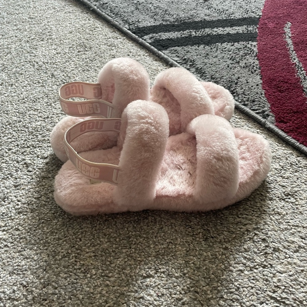 Ugg fluff Yeah slides/slippers pink